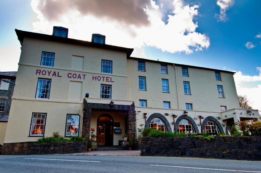 Royal Goat Hotel Beddgelert Exterior photo